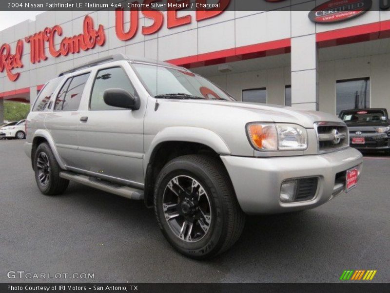Chrome Silver Metallic / Charcoal 2004 Nissan Pathfinder LE Platinum 4x4