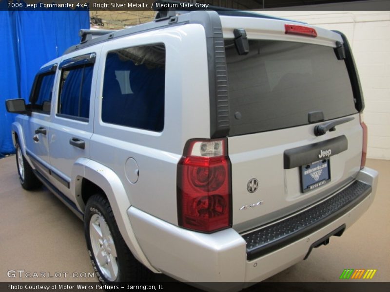 Bright Silver Metallic / Medium Slate Gray 2006 Jeep Commander 4x4