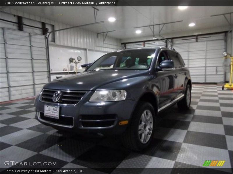 Offroad Grey Metallic / Anthracite 2006 Volkswagen Touareg V8