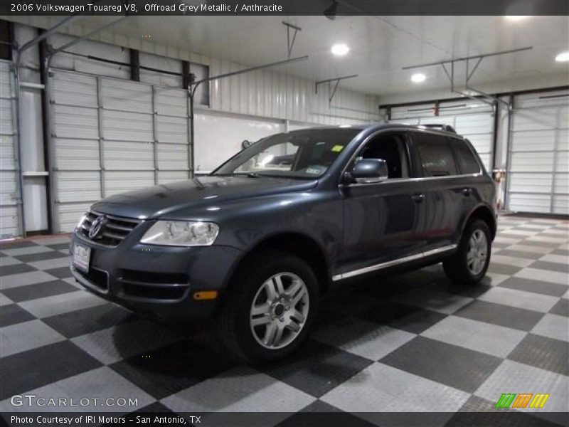 Offroad Grey Metallic / Anthracite 2006 Volkswagen Touareg V8