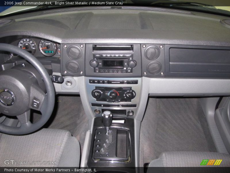 Bright Silver Metallic / Medium Slate Gray 2006 Jeep Commander 4x4