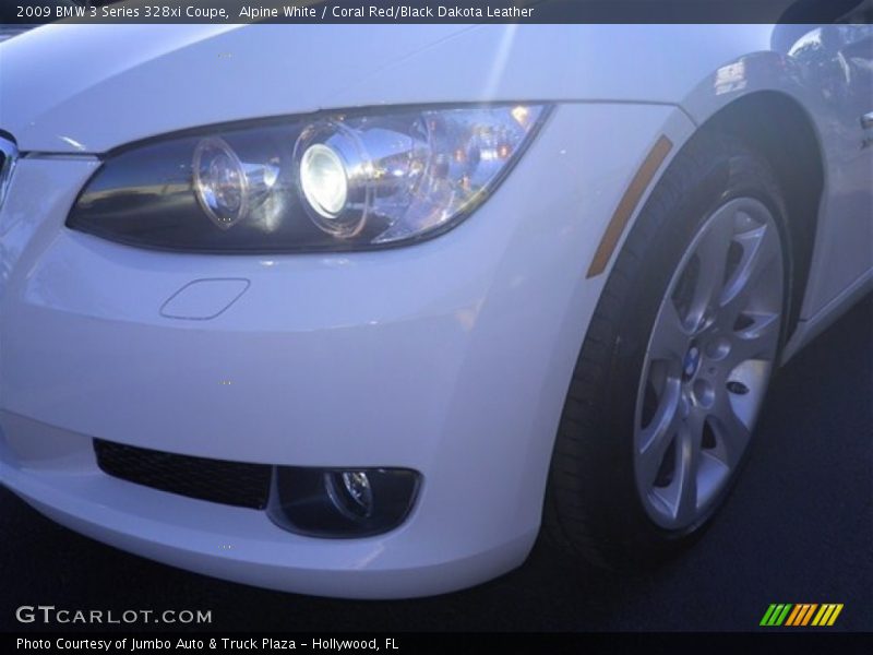 Alpine White / Coral Red/Black Dakota Leather 2009 BMW 3 Series 328xi Coupe