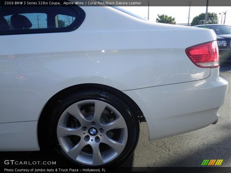 Alpine White / Coral Red/Black Dakota Leather 2009 BMW 3 Series 328xi Coupe