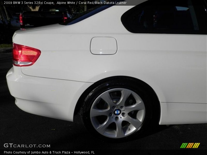Alpine White / Coral Red/Black Dakota Leather 2009 BMW 3 Series 328xi Coupe