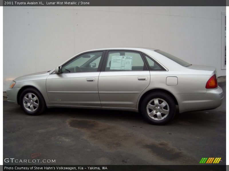 Lunar Mist Metallic / Stone 2001 Toyota Avalon XL