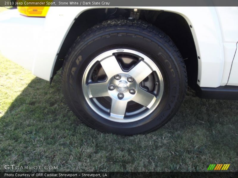 Stone White / Dark Slate Gray 2010 Jeep Commander Sport