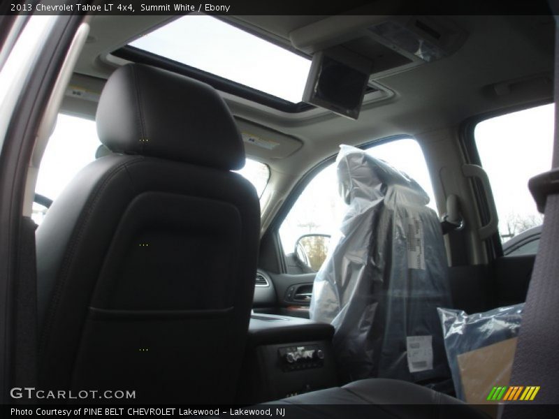 Summit White / Ebony 2013 Chevrolet Tahoe LT 4x4
