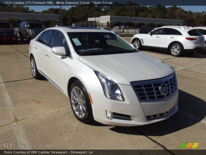 White Diamond Tricoat / Shale/Cocoa 2013 Cadillac XTS Premium FWD