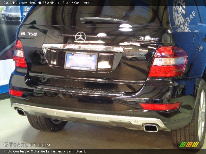 Black / Cashmere 2011 Mercedes-Benz ML 350 4Matic