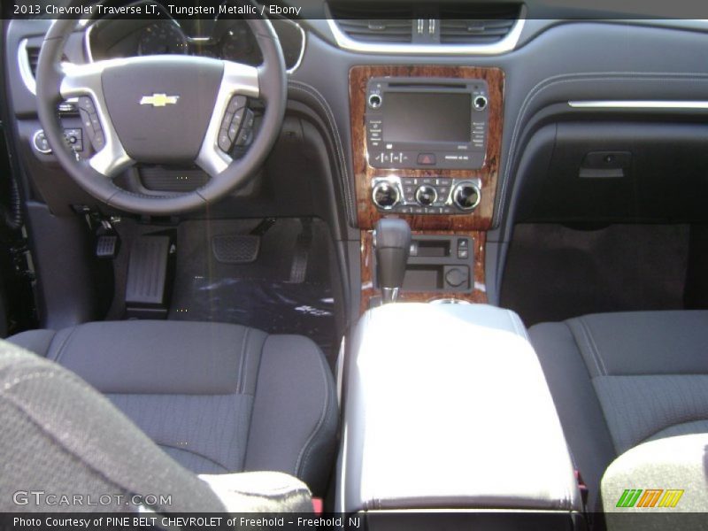 Tungsten Metallic / Ebony 2013 Chevrolet Traverse LT