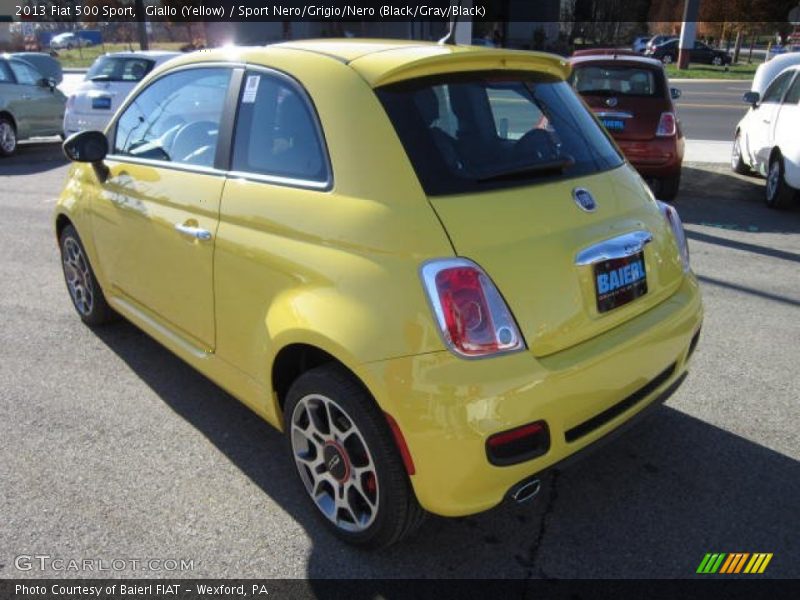 Giallo (Yellow) / Sport Nero/Grigio/Nero (Black/Gray/Black) 2013 Fiat 500 Sport