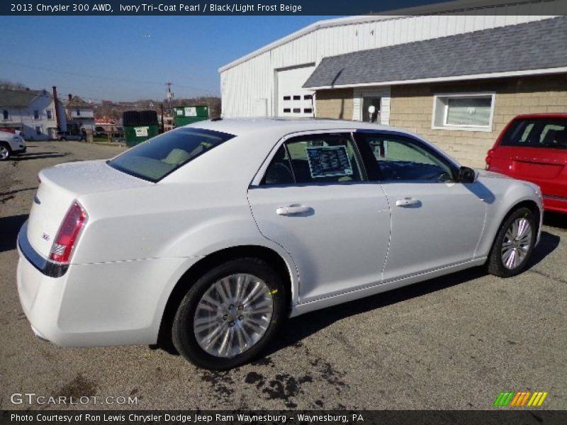 Ivory Tri-Coat Pearl / Black/Light Frost Beige 2013 Chrysler 300 AWD