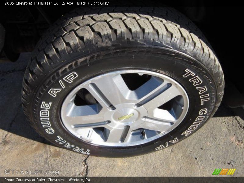 Black / Light Gray 2005 Chevrolet TrailBlazer EXT LS 4x4