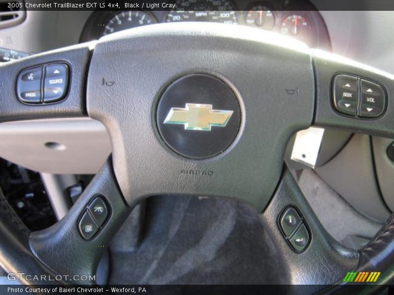 Black / Light Gray 2005 Chevrolet TrailBlazer EXT LS 4x4