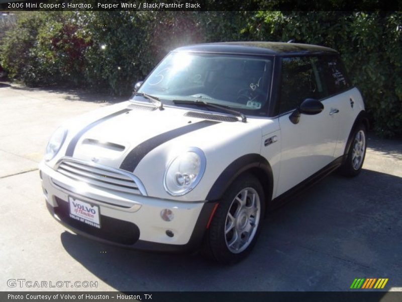 Pepper White / Black/Panther Black 2006 Mini Cooper S Hardtop