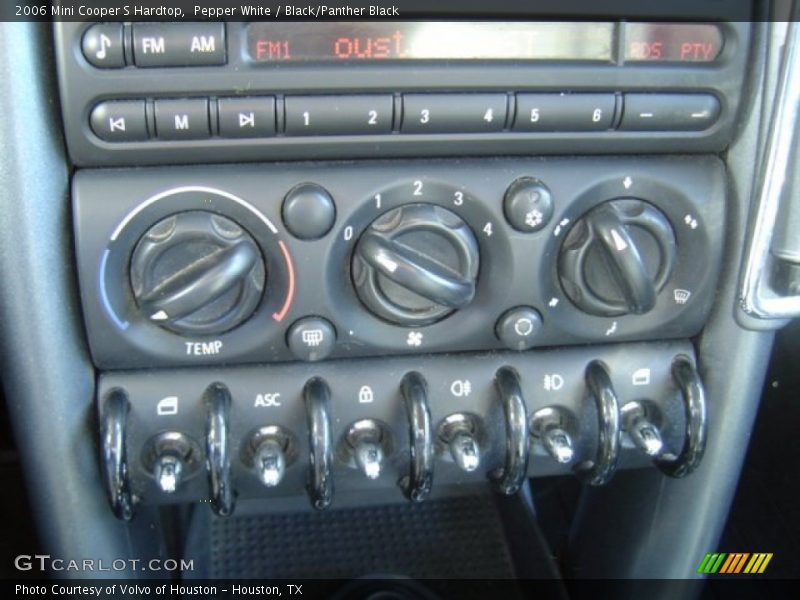 Pepper White / Black/Panther Black 2006 Mini Cooper S Hardtop