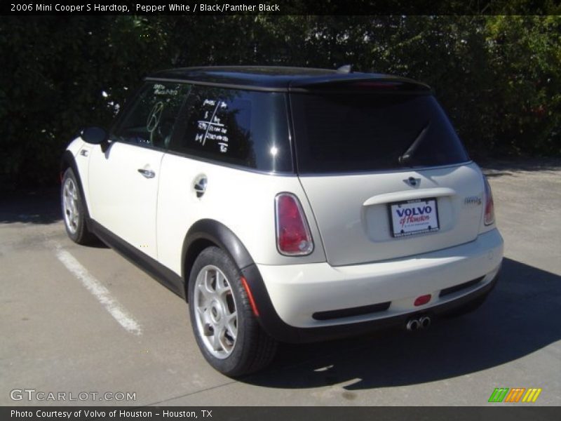 Pepper White / Black/Panther Black 2006 Mini Cooper S Hardtop