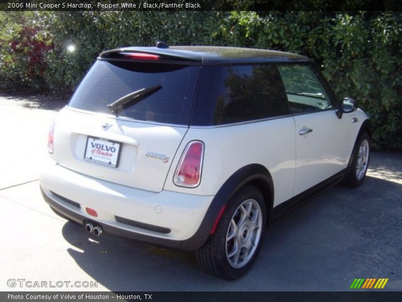 Pepper White / Black/Panther Black 2006 Mini Cooper S Hardtop