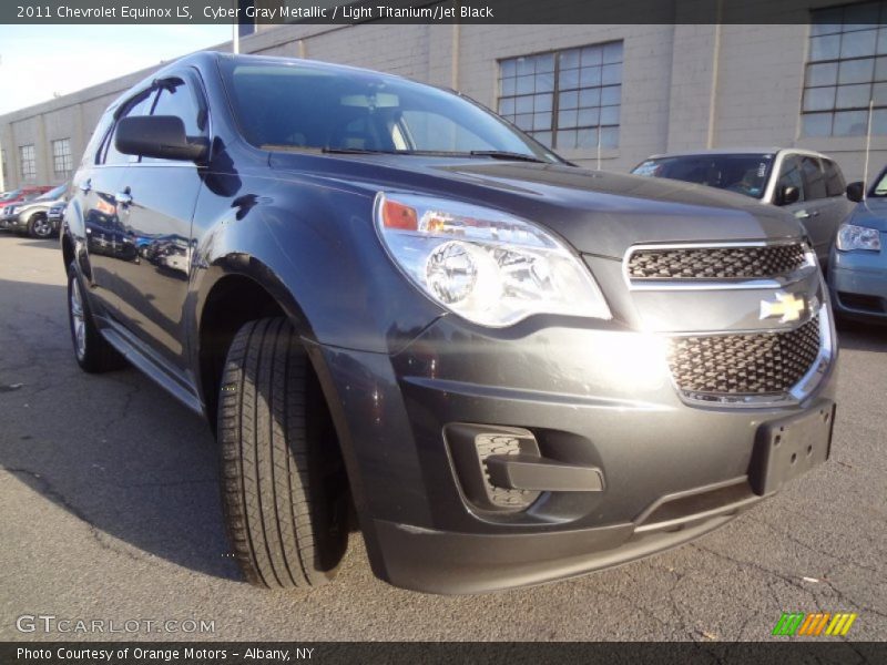 Cyber Gray Metallic / Light Titanium/Jet Black 2011 Chevrolet Equinox LS