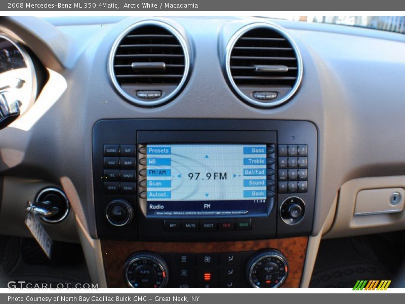 Arctic White / Macadamia 2008 Mercedes-Benz ML 350 4Matic