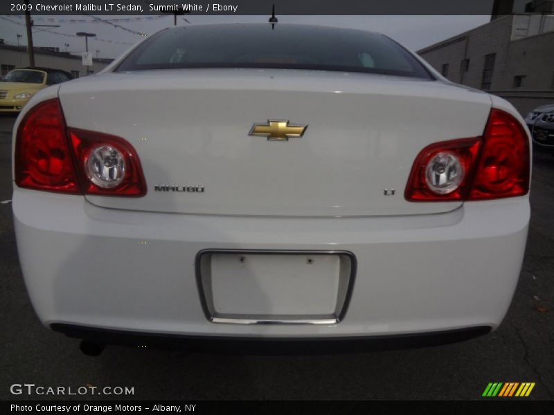 Summit White / Ebony 2009 Chevrolet Malibu LT Sedan