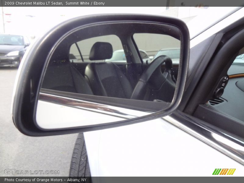Summit White / Ebony 2009 Chevrolet Malibu LT Sedan