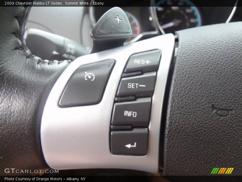 Summit White / Ebony 2009 Chevrolet Malibu LT Sedan