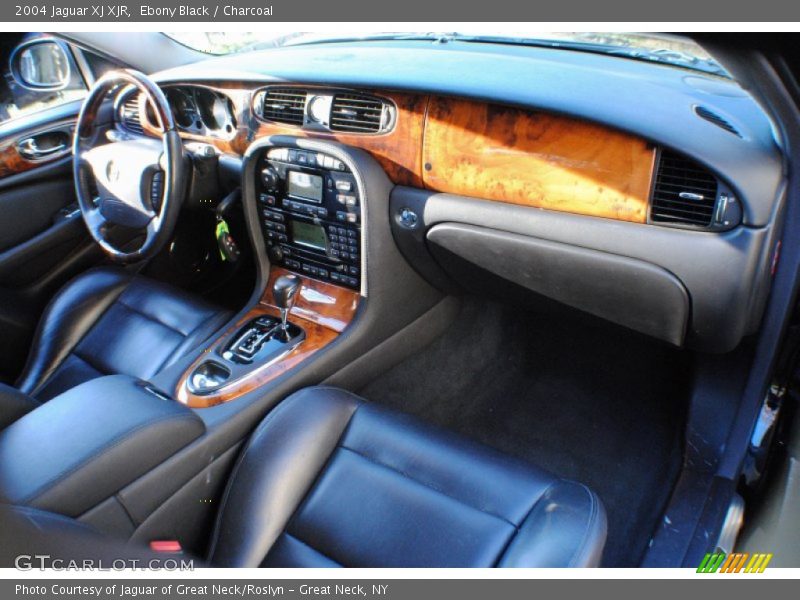 Dashboard of 2004 XJ XJR