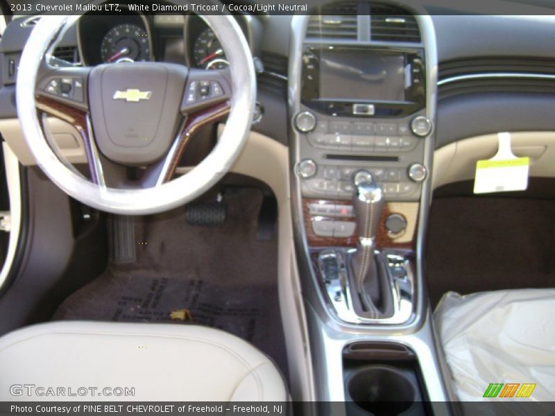 White Diamond Tricoat / Cocoa/Light Neutral 2013 Chevrolet Malibu LTZ