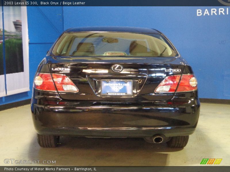 Black Onyx / Beige Leather 2003 Lexus ES 300