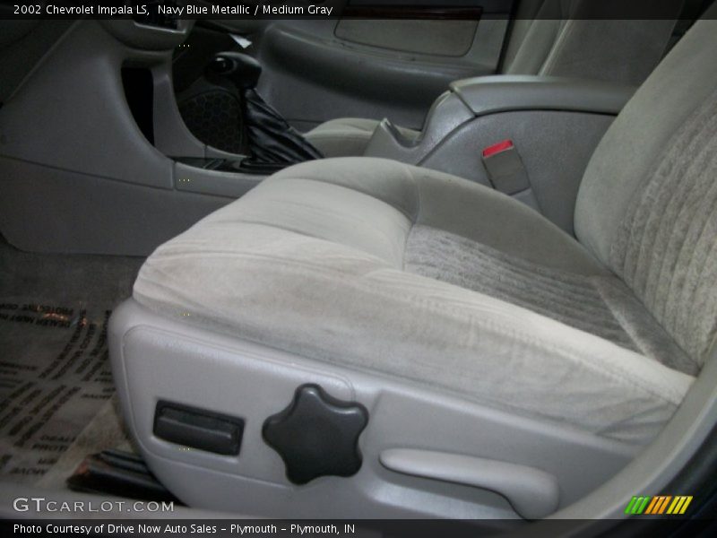 Navy Blue Metallic / Medium Gray 2002 Chevrolet Impala LS