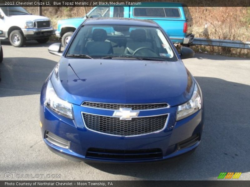 Blue Topaz Metallic / Jet Black/Medium Titanium 2013 Chevrolet Cruze LS