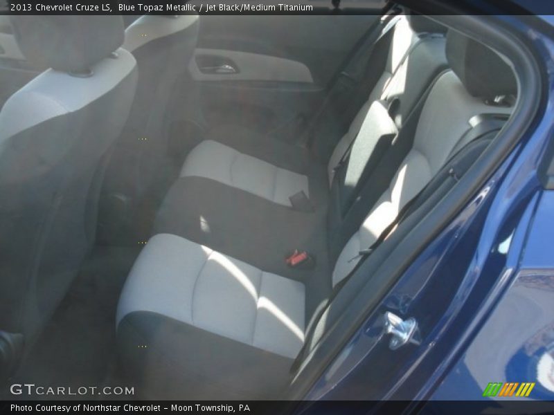 Blue Topaz Metallic / Jet Black/Medium Titanium 2013 Chevrolet Cruze LS