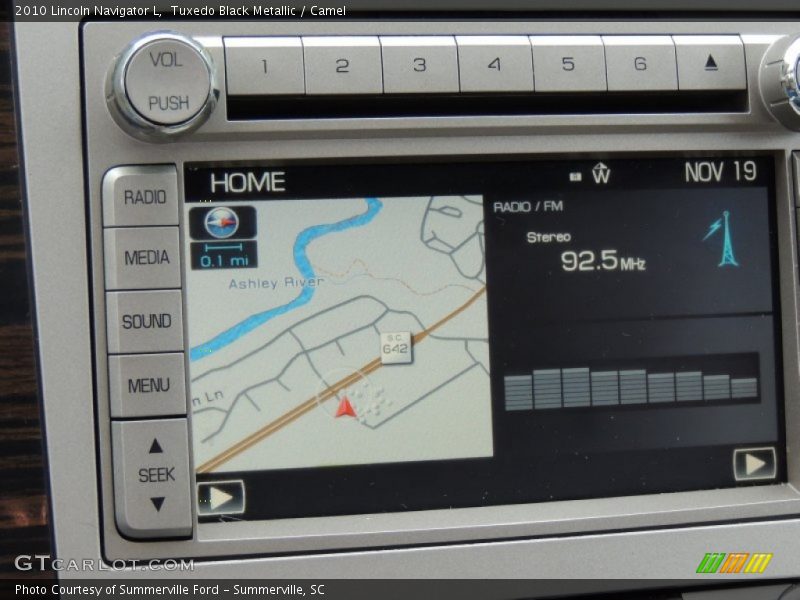 Navigation of 2010 Navigator L
