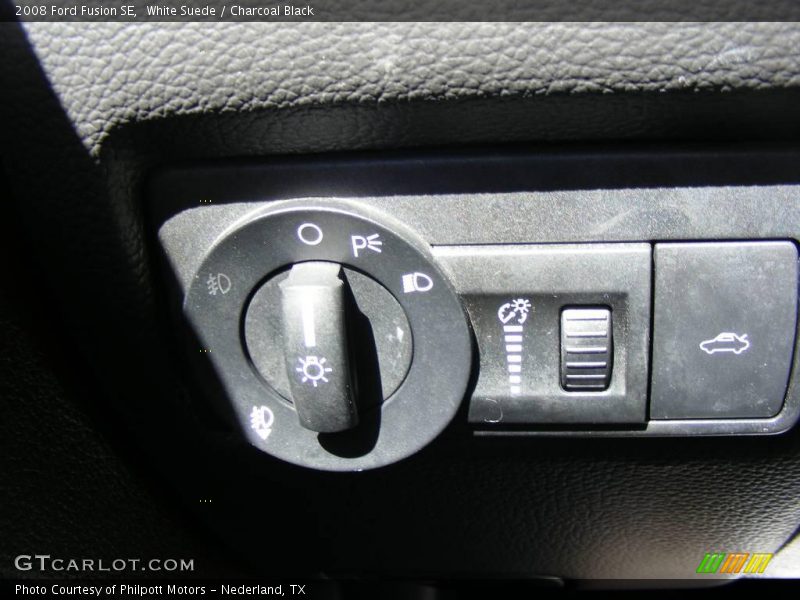 White Suede / Charcoal Black 2008 Ford Fusion SE