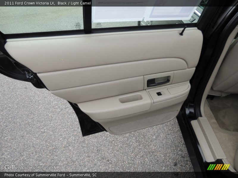 Black / Light Camel 2011 Ford Crown Victoria LX
