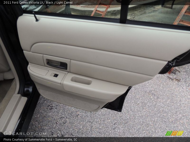 Black / Light Camel 2011 Ford Crown Victoria LX