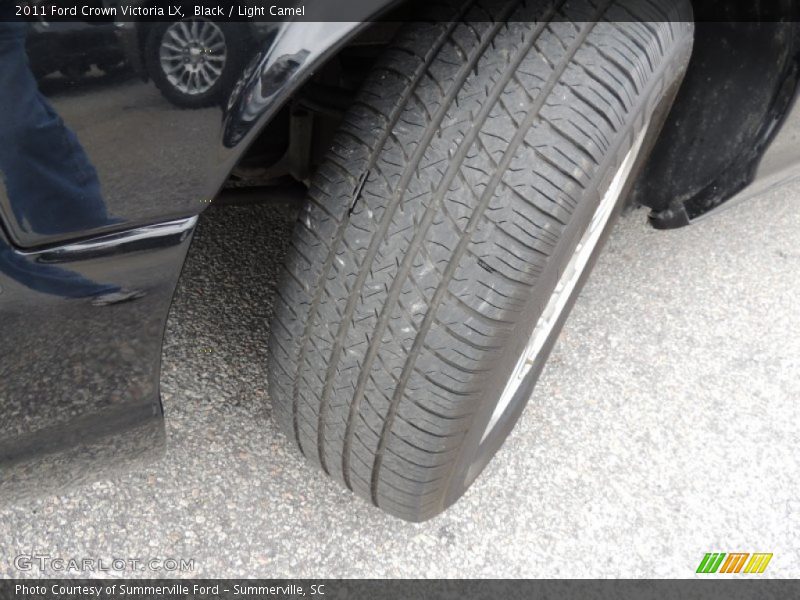 Black / Light Camel 2011 Ford Crown Victoria LX