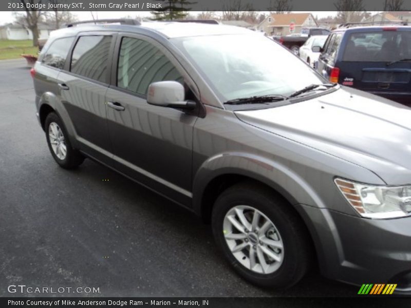Storm Gray Pearl / Black 2013 Dodge Journey SXT