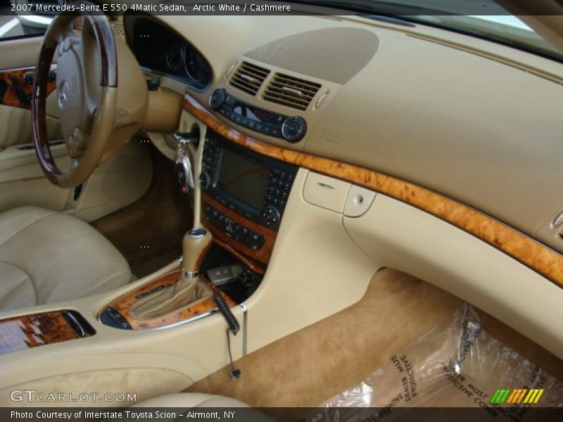 Arctic White / Cashmere 2007 Mercedes-Benz E 550 4Matic Sedan