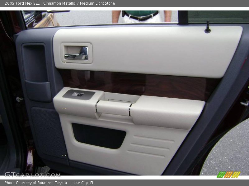 Cinnamon Metallic / Medium Light Stone 2009 Ford Flex SEL