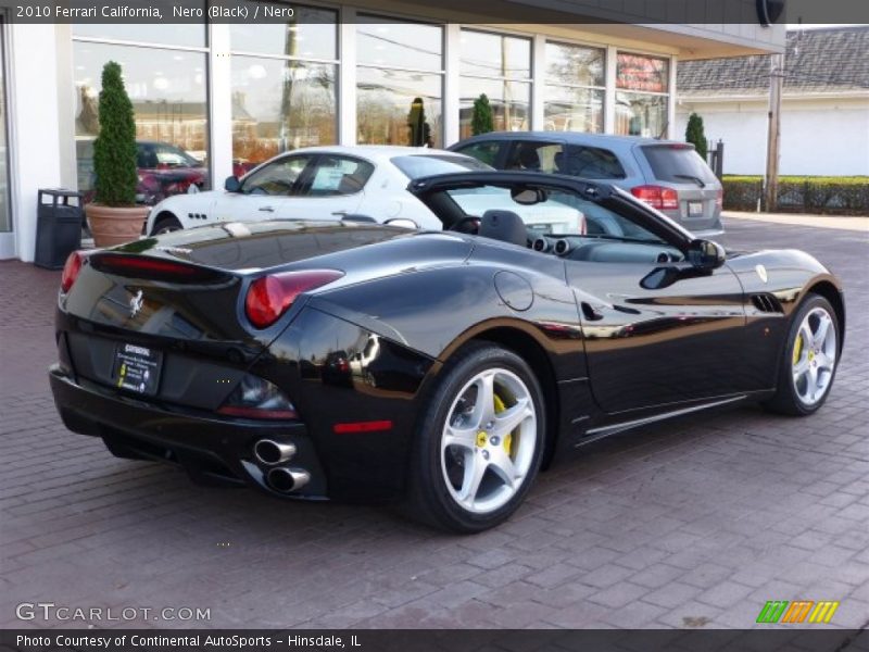 Nero (Black) / Nero 2010 Ferrari California