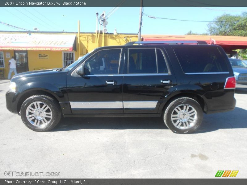 Black / Stone 2007 Lincoln Navigator Luxury