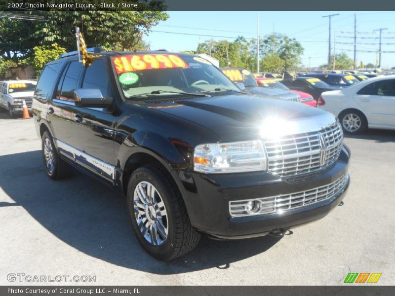 Black / Stone 2007 Lincoln Navigator Luxury