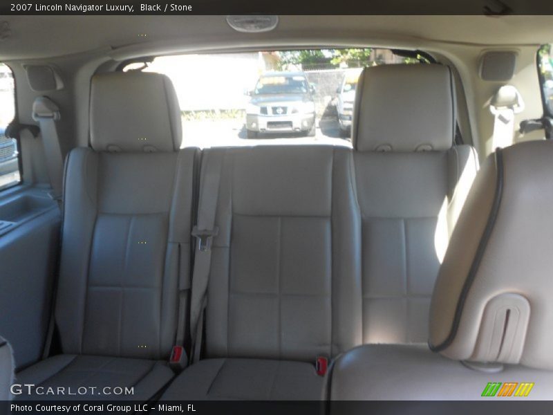 Black / Stone 2007 Lincoln Navigator Luxury