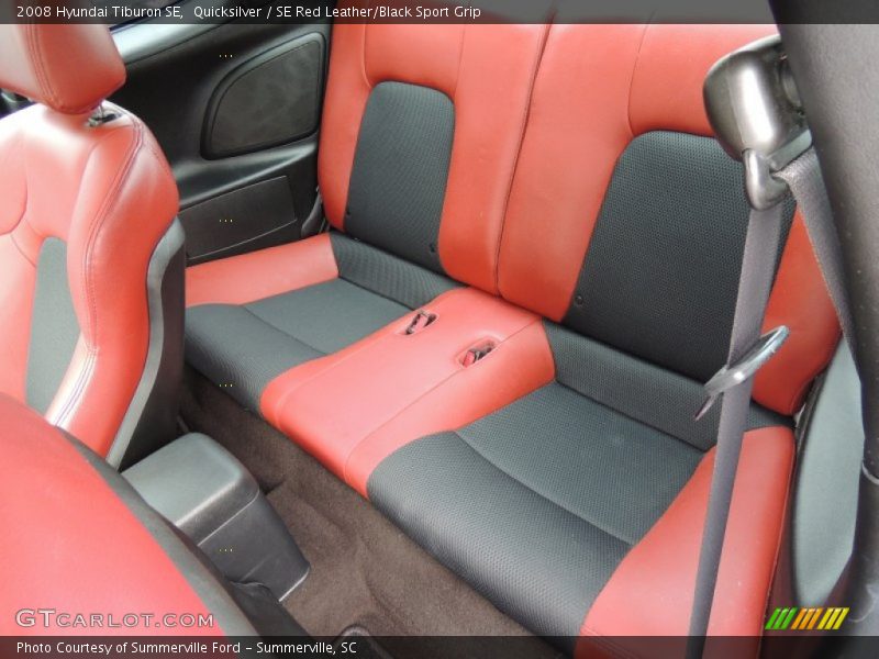 Rear Seat of 2008 Tiburon SE