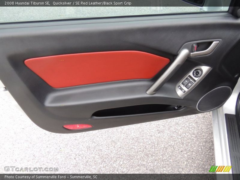 Door Panel of 2008 Tiburon SE
