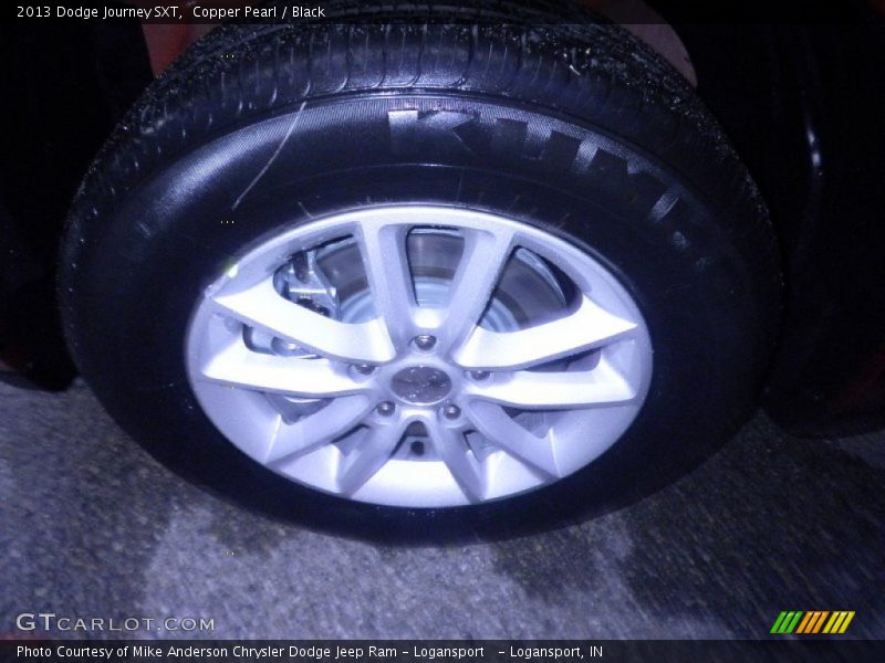 Copper Pearl / Black 2013 Dodge Journey SXT