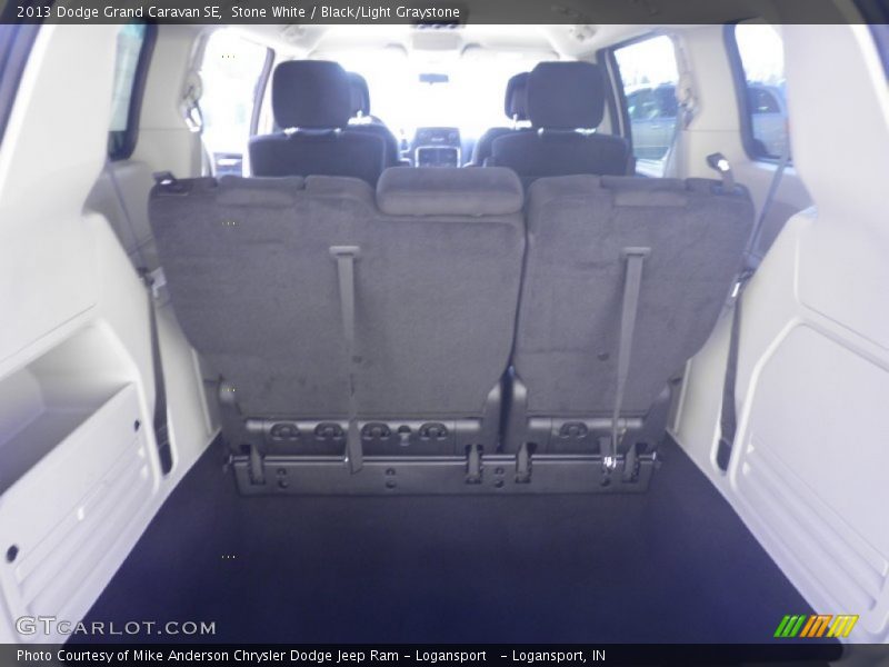 Stone White / Black/Light Graystone 2013 Dodge Grand Caravan SE