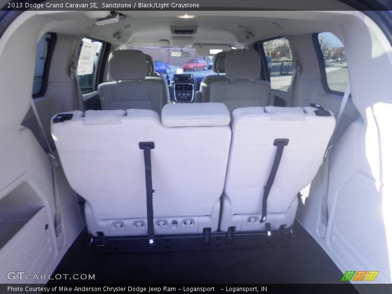 Sandstone / Black/Light Graystone 2013 Dodge Grand Caravan SE